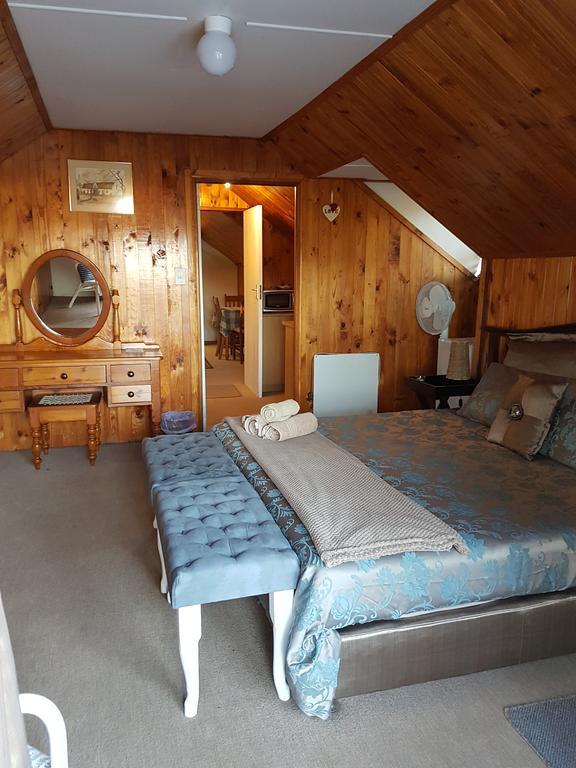 Guesthouse 80 On Main 나이스나 외부 사진