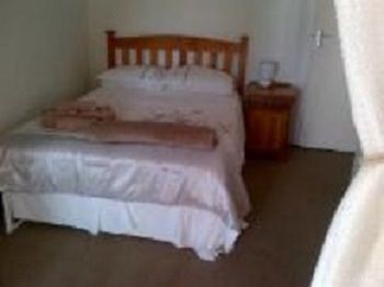 Guesthouse 80 On Main 나이스나 외부 사진